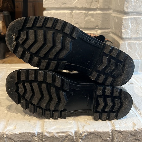 Burberry Kenyon Nova Belt Rainboot - Picture 3 of 11